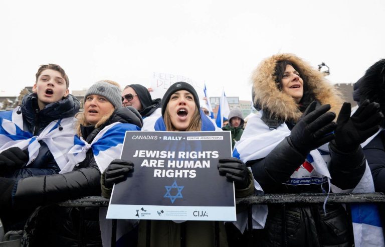 A large pro-Israel rally took place on Parliament Hill in Ottawa on Monday