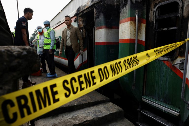 Bangladesh police investigate deadly train fire