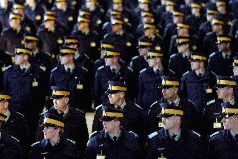 Better pay for RCMP cadets requested by the union