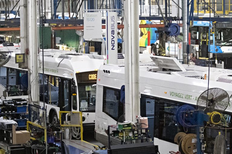 Big contract for hybrid buses |  Nova Bus asks Quebec for price adjustments