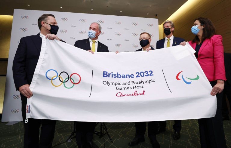 Brisbane mayor slams door on committee organizing 2032 Olympics