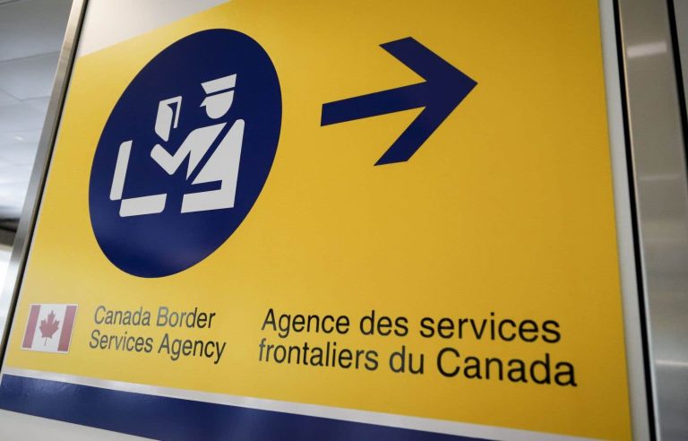 CBSA called on to better explain its methods targeting air travelers