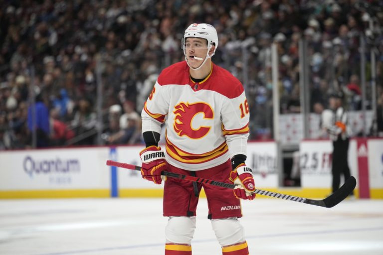 Calgary Flames |  Nikita Zadorov moves to Canucks in exchange for two draft picks