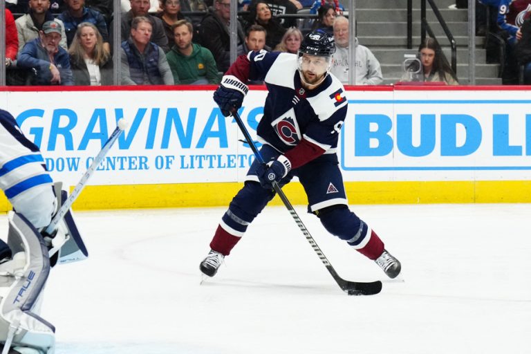 Colorado Avalanche |  Tomas Tatar traded to Seattle Kraken