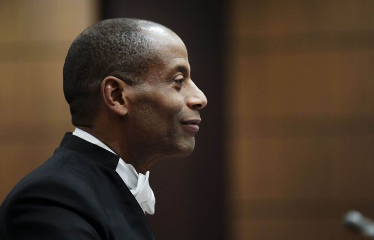 Commons Speaker Greg Fergus admits poor judgment