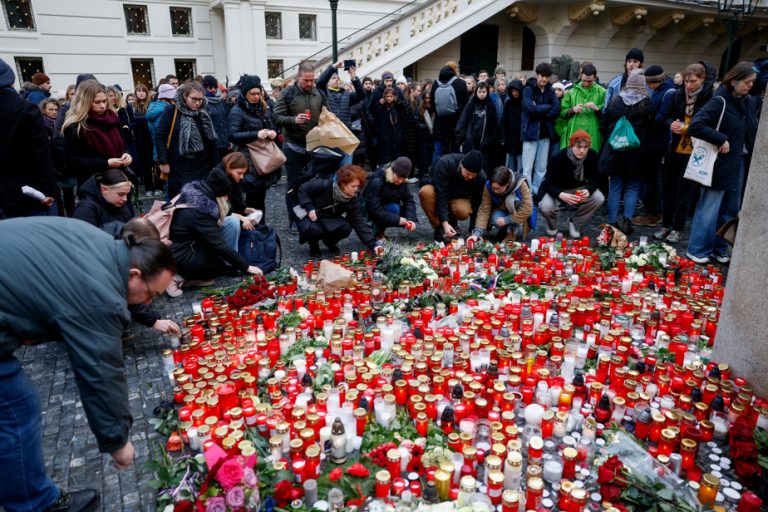 Czech Republic in mourning after Prague shooting