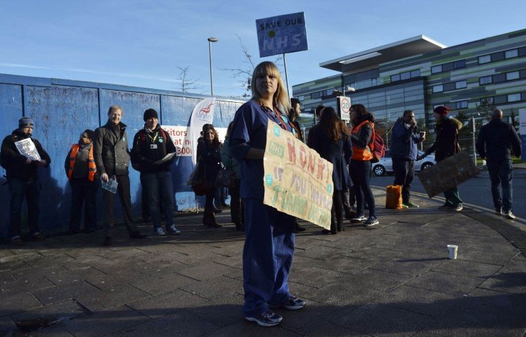 Doctors on strike again in England, in hospitals already under pressure