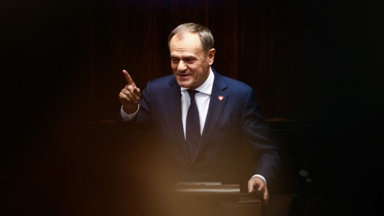 Donald Tusk, leader of the pro-Europeans, is the new Prime Minister