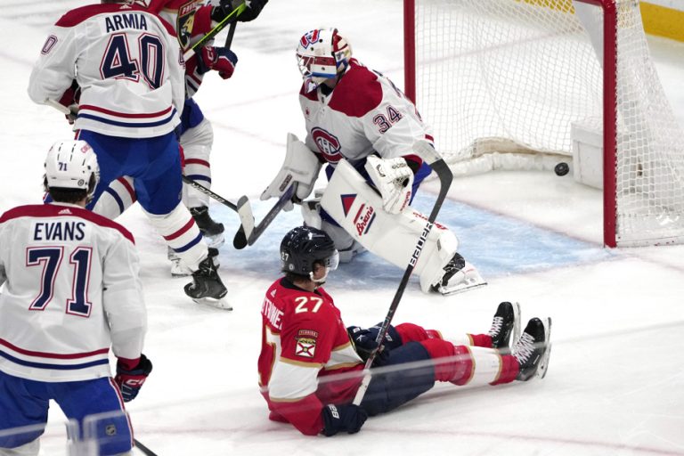 Eetu Luostarinen scores twice and the Panthers beat the Canadian 4-1