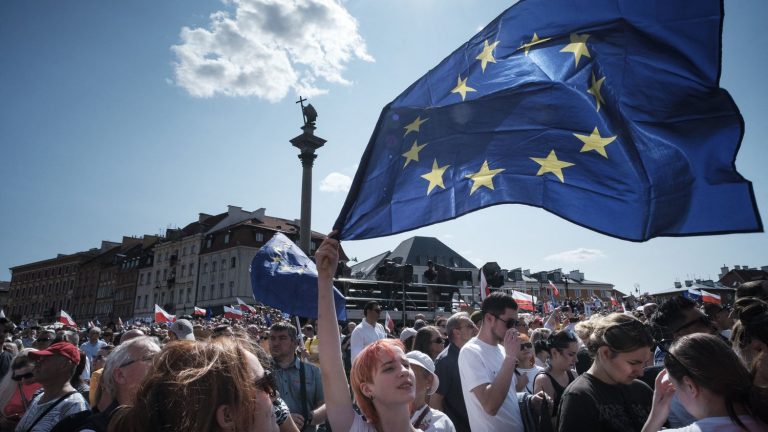 Europeans mostly optimistic about the future of the EU, except the French