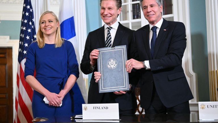 Finland strengthens military ties with Washington after warning from Vladimir Putin