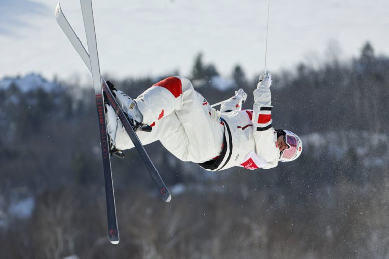 Freestyle Skiing World Cup |  Mikaël Kingsbury third in parallel moguls