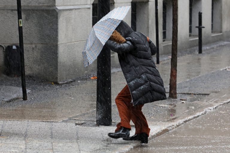 Freezing rain expected in the Quebec region