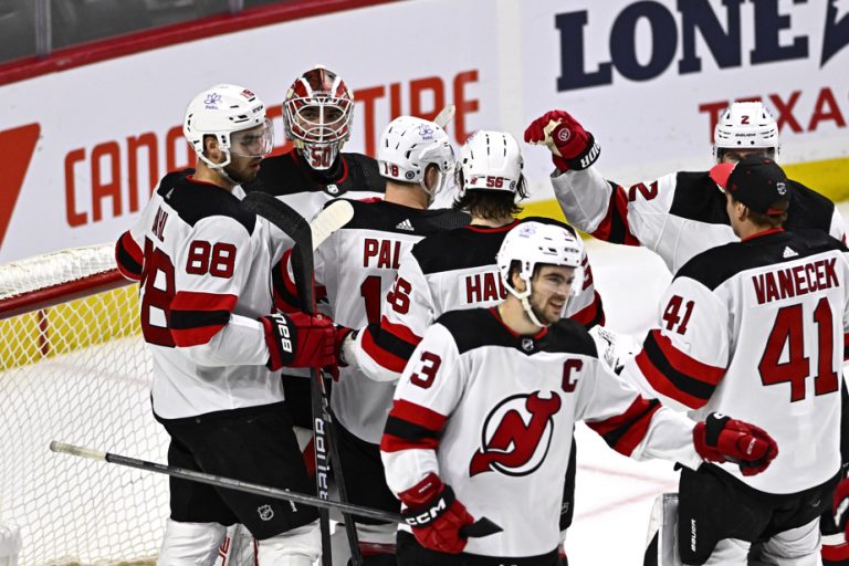 Friday in the NHL |  The Devils win 6-2 against the Senators