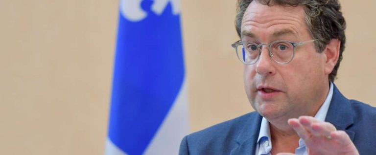 Green light for short training courses to become a teacher: Minister Drainville’s decision “scandalizes” teaching unions