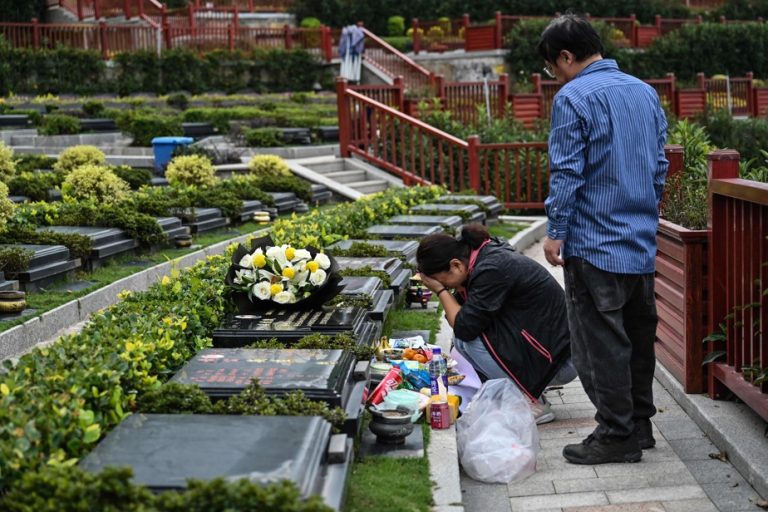 In China, artificial intelligence used to speak to the deceased