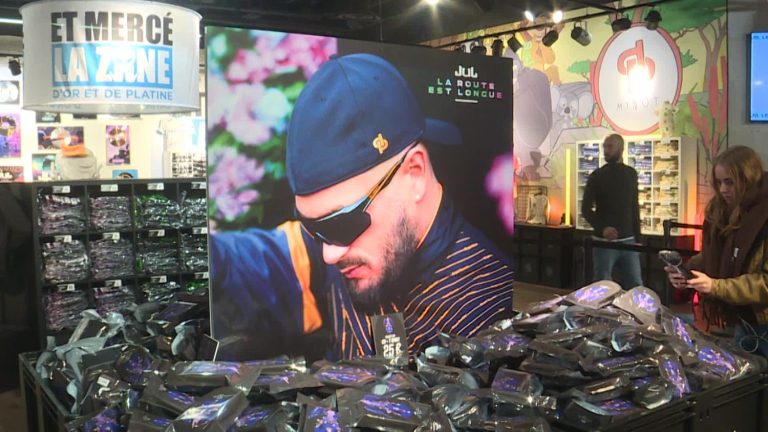 In Marseille, rapper Jul’s pop-up shop stormed for the release of his new album