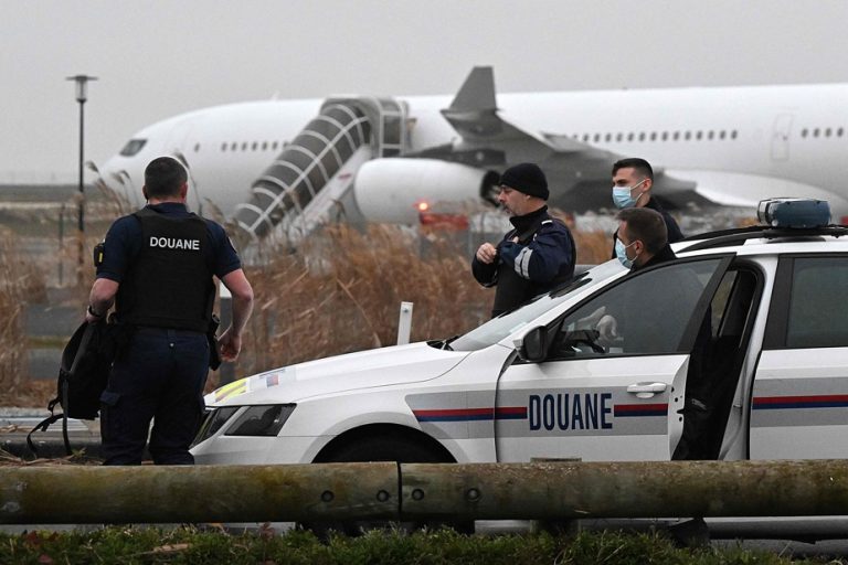 Indians stranded in France |  The plane en route to Bombay with 276 passengers on board