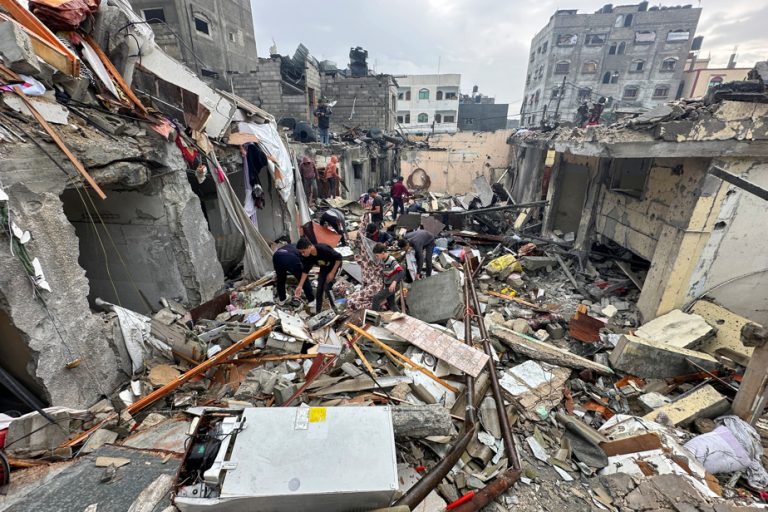 Israel and Hamas at war, day 68 |  Israeli raids on Gaza, an American envoy expected in Jerusalem