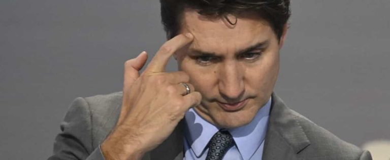 Justin Trudeau and his team lack political sense