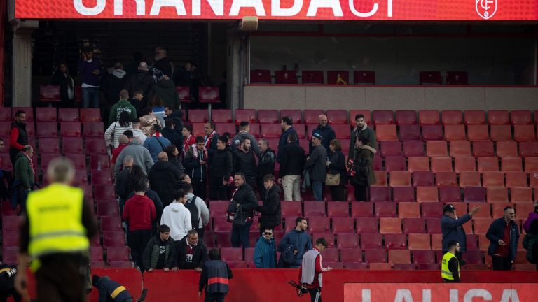 La Liga match between Granada and Athletic Bilbao stopped after death of fan