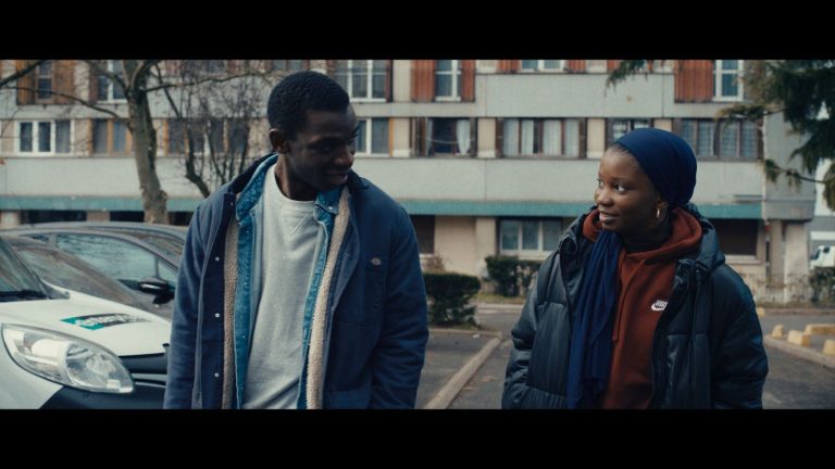 Ladj Ly confirms his talent in the second film of a triptych on the suburbs