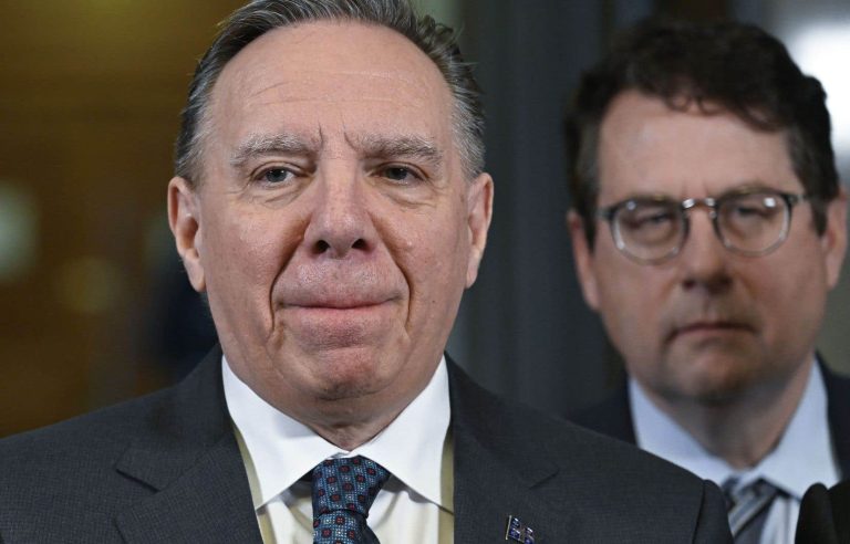 Legault foresees a return to class on Monday, believing that negotiations are going “very well”