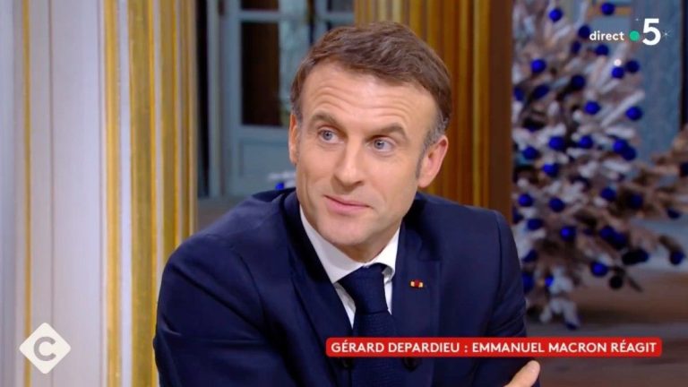 “Let me jump and tackle him to the ground”, the hilarious declaration of Emmanuel Macron in “C à vous”