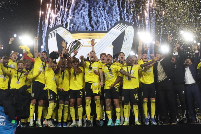 MLS Final |  Wilfried Nancy and the Columbus Crew champions