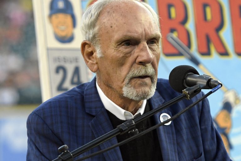 Manager Jim Leyland elected to Baseball Hall of Fame