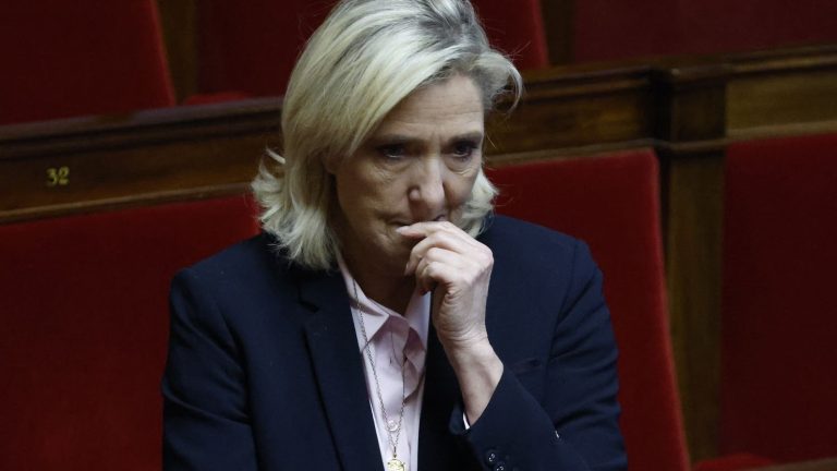 Marine Le Pen and 26 others will be tried for embezzlement of public funds