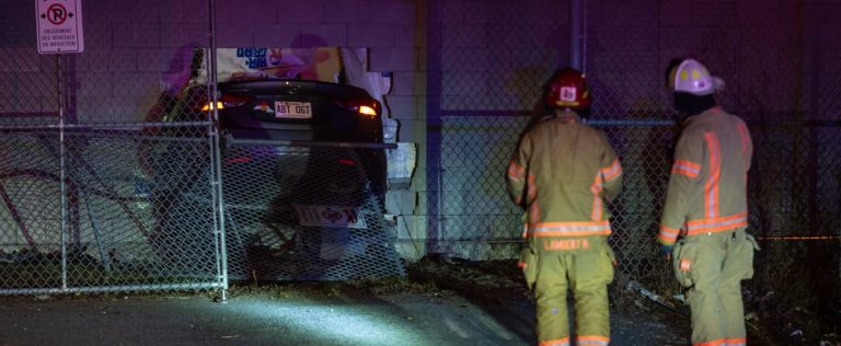 Montreal: his vehicle embedded in a low wall of an STM building