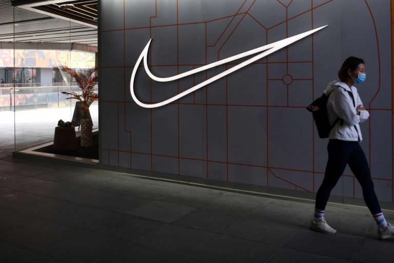 Nike plans savings of 2 billion over 3 years, with job cuts