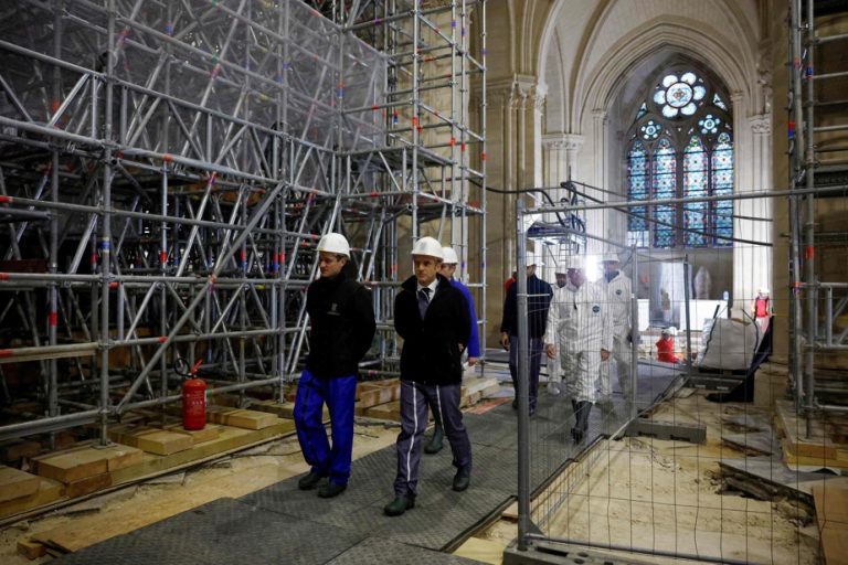 Notre-Dame de Paris |  Macron welcomes reconstruction deadlines respected