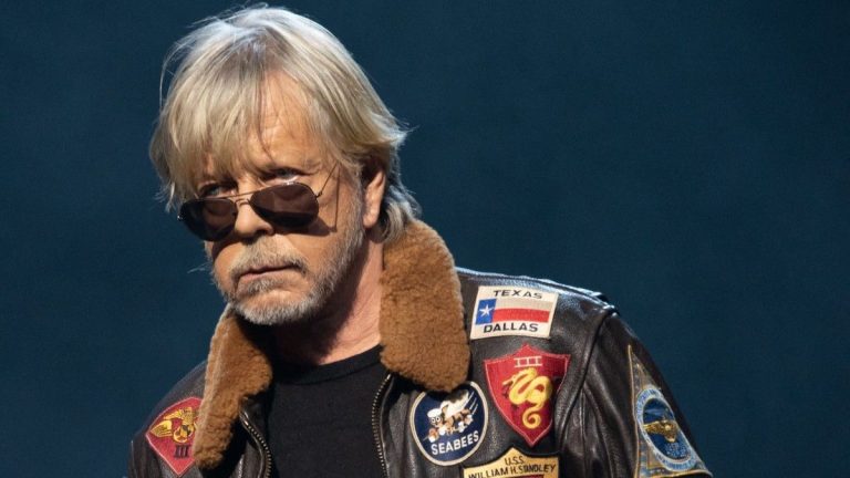 Renaud penniless because of his alcoholism?  The singer opens up as he rarely does