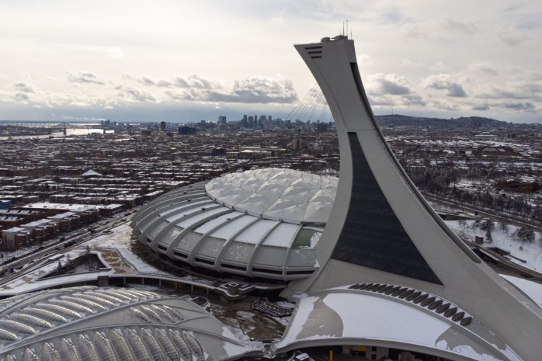 Roof and technical ring |  A project costing at least 750 million at the Olympic Stadium