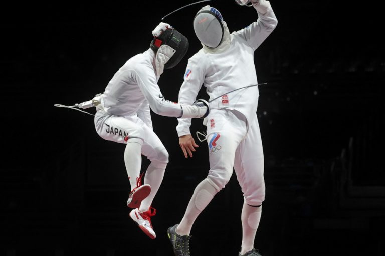 Russia issues a wanted notice against two of its fencers