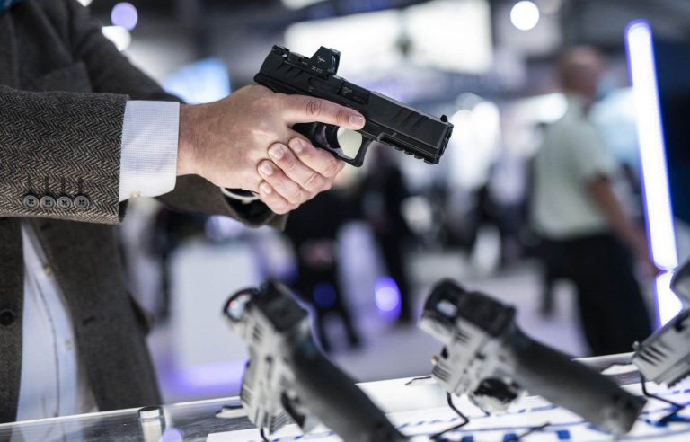 Senate passes bill that strengthens handgun freeze