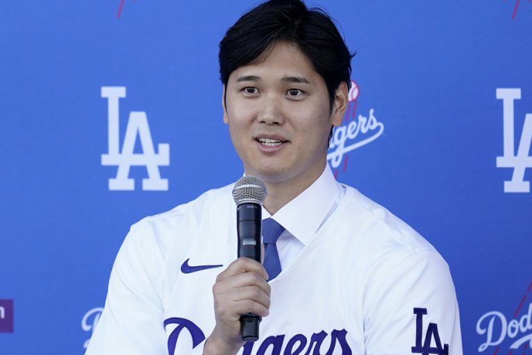 Shohei Ohtani remains vague about September surgery