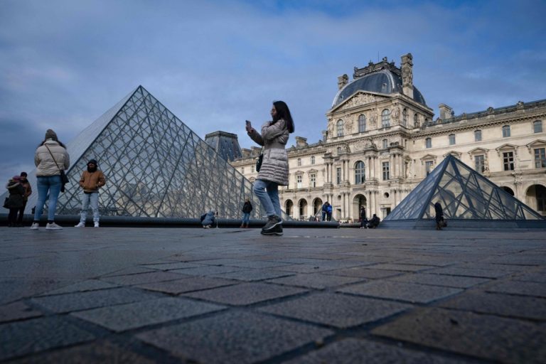 Six months before the Olympic Games |  The Louvre will increase its prices