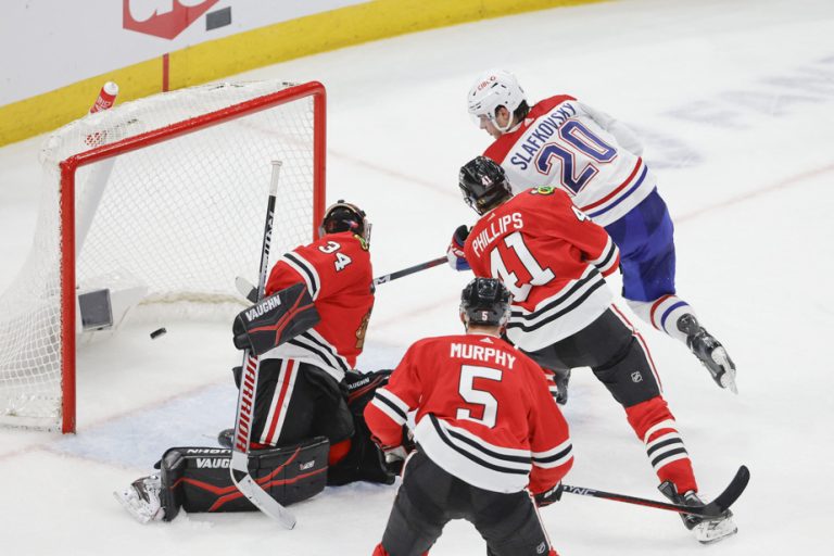 Slafkovsky scores a goal and an assist and the Canadian beats the Blackhawks 5-2