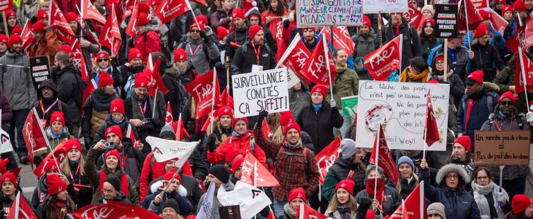 Unlimited general strike: pay for teachers at Christmas