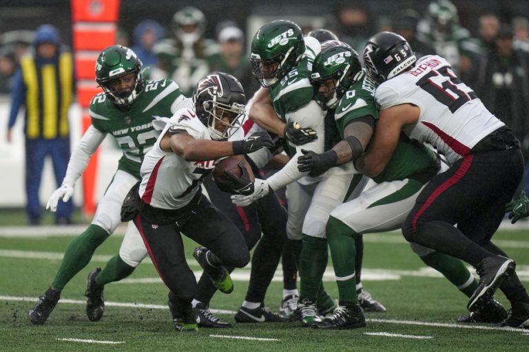 Sunday in the NFL |  The Falcons win 13-8 against the Jets