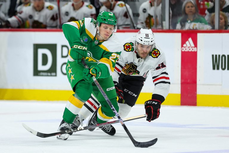 Sunday in the NHL |  The Wild defeats the Blackhawks 4-1