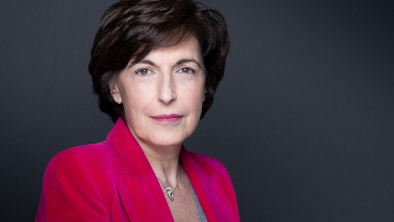 TF1 “firmly supports” Ruth Elkrief and denounces the “odious invectives” of Jean-Luc Mélenchon