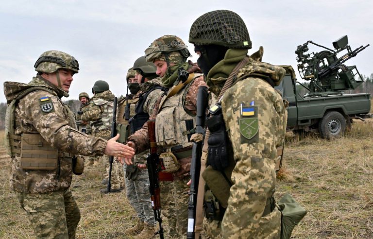 The Ukrainian army lacks new recruits for the front