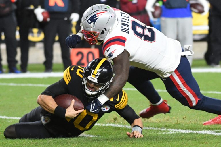 Thursday night game |  The Patriots end their losing streak by beating the Steelers 21-18