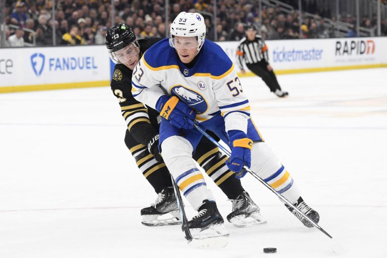 Thursday night in the NHL |  The Sabers defeat the Bruins 3-1 and return to winning ways