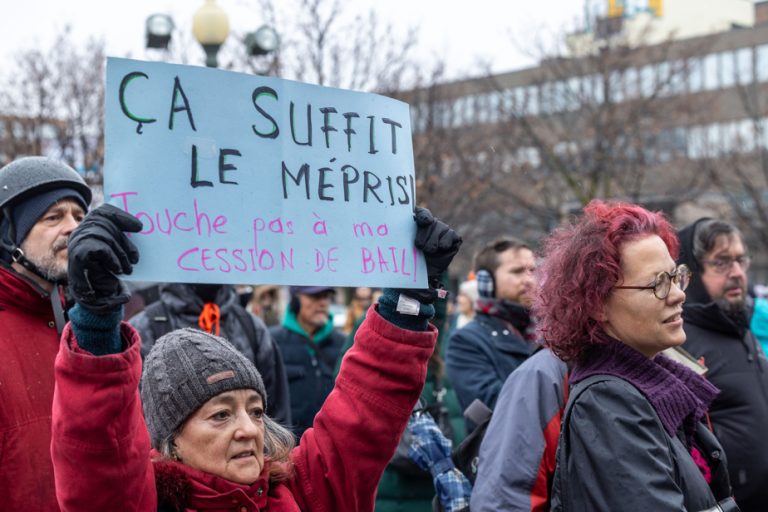 Transfer of lease |  Demonstration against Bill 31 in Montreal