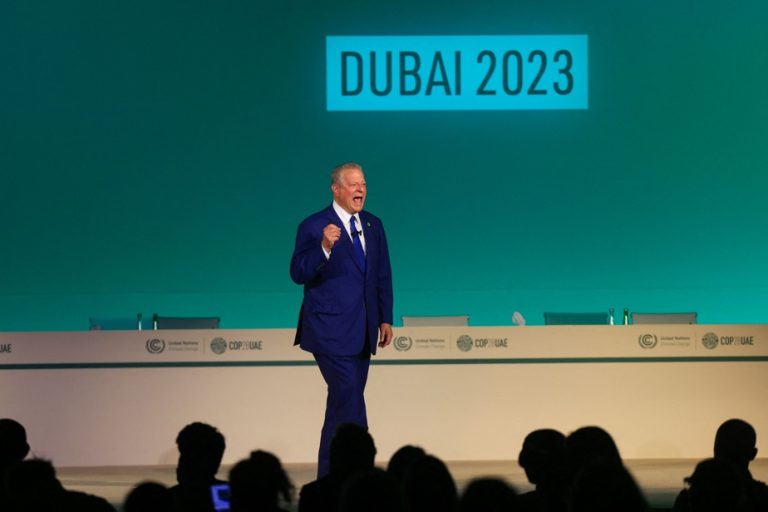 United Arab Emirates |  Al Gore criticizes COP28 hosts for their carbon footprint